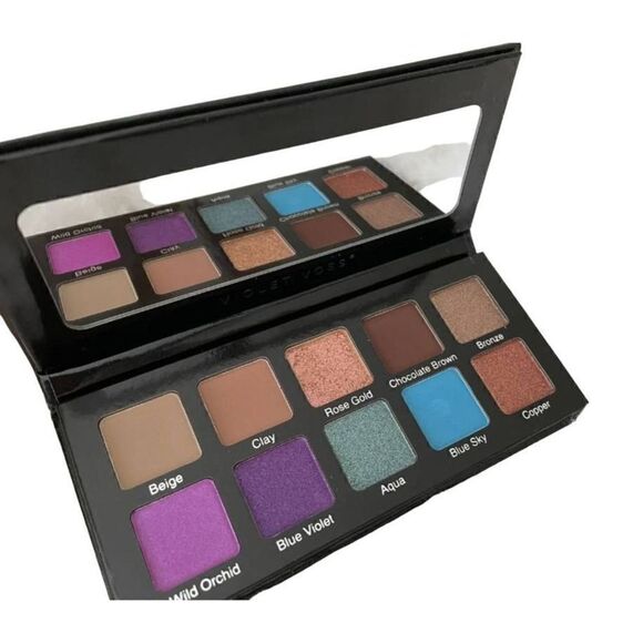 Violet Voss Essentials 2, 10 color eyeshadow palette, NIB - Picture 3 of 3